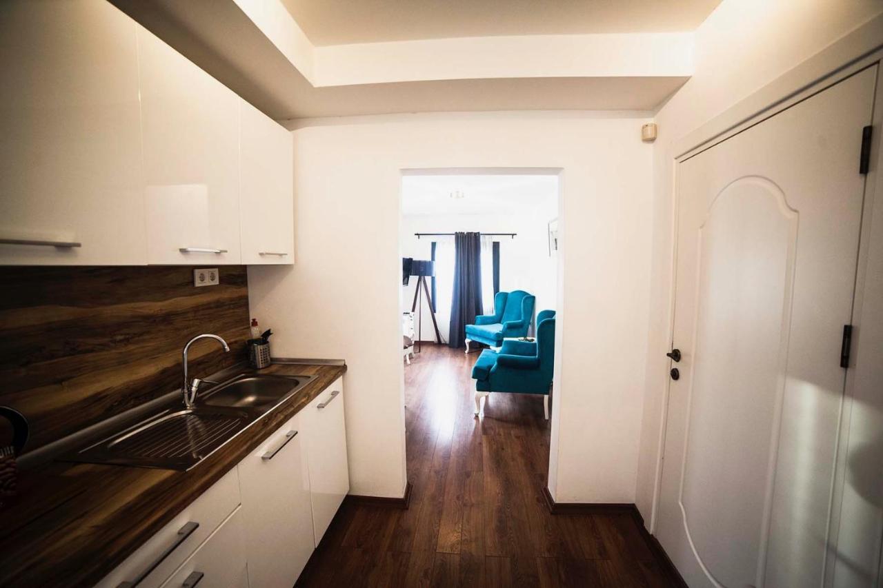 Galata Cicek Suites อิสตันบูล ภายนอก รูปภาพ