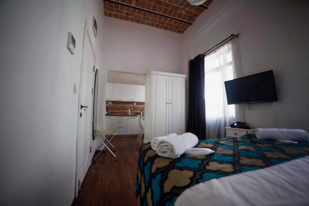 Galata Cicek Suites อิสตันบูล ภายนอก รูปภาพ