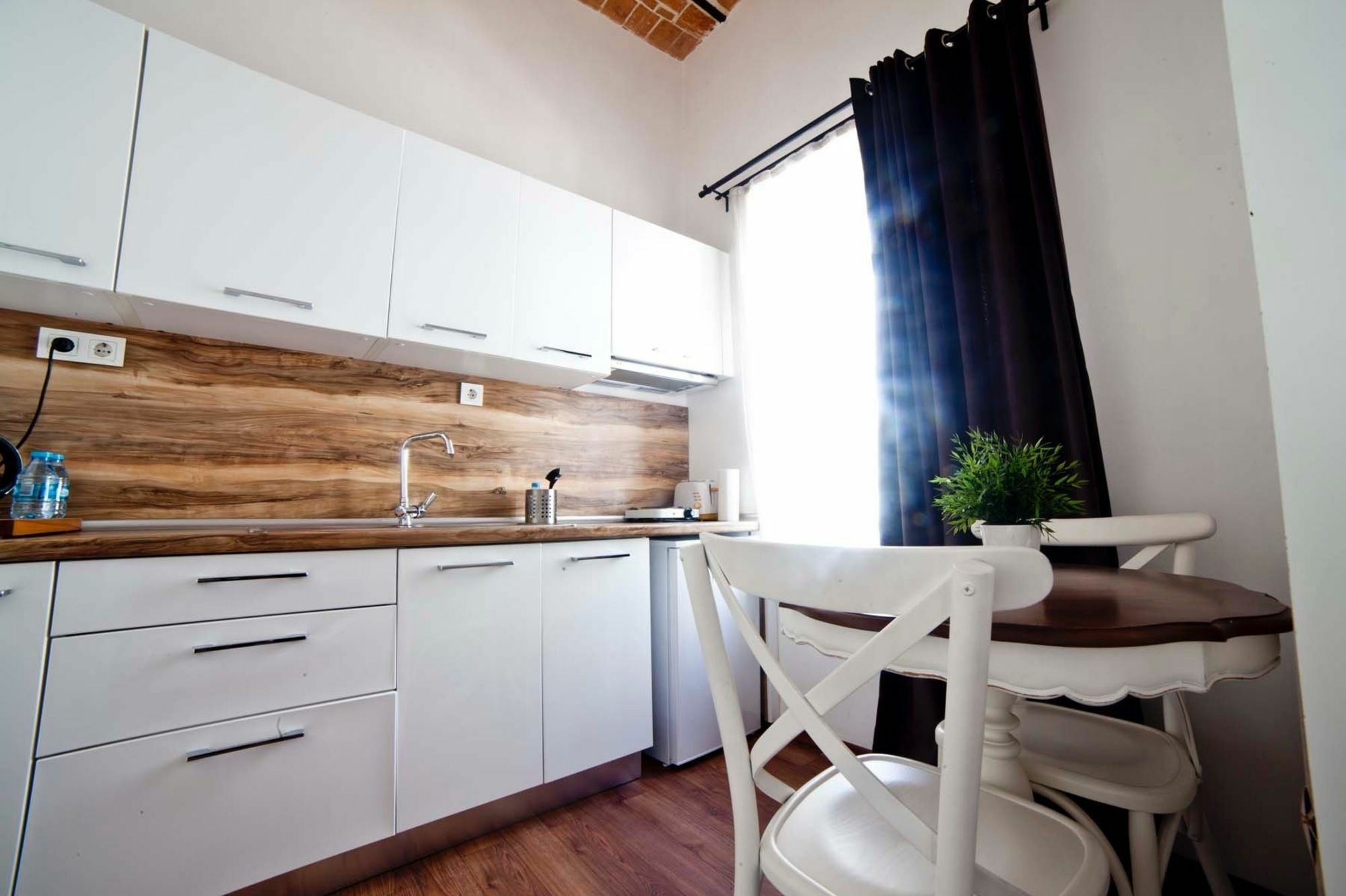 Galata Cicek Suites อิสตันบูล ภายนอก รูปภาพ